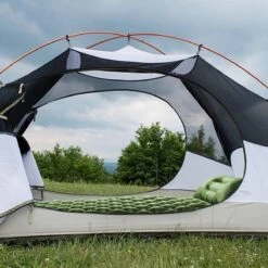 TRVLMORE Slaapmat - Zelfopblazend - 1 Persoons - Ingebouwde Pomp En Kussen - Groen -Outdoor Kampeerwinkel 1200x1200 284