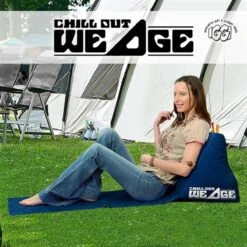 CKB LTD - Chill Out - Luchtbed - Campingstoel - Wedge Opblaasbare Ligstoel - Blauw Strandstoel 1 Persoons Volwassen Luchtbedden Kampeerstoel Vouwstoel Stoel Slaapmatje Slaapmatten Opvouwbaar Volwassenen Tuinstoel Opblaasstoel Kampeerstoelen Lucht -Outdoor Kampeerwinkel 1200x1200 697