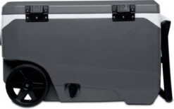 Igloo Latitude 90 Roller - Grote Koelbox Op Wielen - 85 Liter - Grijs -Outdoor Kampeerwinkel 1200x749 1