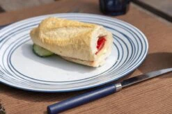 Bo-Camp - Servies - Mix & Match- 16-Delig - Blauw -Outdoor Kampeerwinkel 1200x799 100