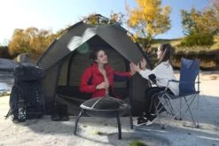 Set Van 2 Opvouwbare Campingstoelen, Klapstoelen Voor Buiten, Comfortabel, Met Armleuningen En Bekerhouders, Stabiel Frame, Draagvermogen 120 Kg - Blauw -Outdoor Kampeerwinkel 1200x800 120