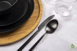 Bo-Camp Industrial - Servies - Orville - Campingbord - 16-delig - Mat Zwart -Outdoor Kampeerwinkel 1200x800 270