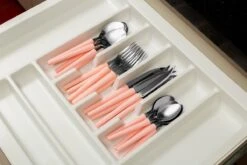 Di Solle Inova D - 6 Persoons Bestekset - Handige Opbergbak Met Raspdeksel - 26 Delig - Baby Pink -Outdoor Kampeerwinkel 1200x800 272