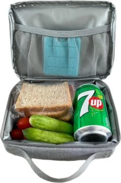 Brisby 4 Laags Geïsoleerde Koeltas - Lunchtas 1.5 Liter - Lichtgrijs -Outdoor Kampeerwinkel 794x1200 25