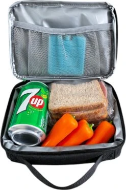 Brisby 4 Laags Geïsoleerde Koeltas - Lunchtas 1.5 Liter - Zwart 17 Brisby 4 Laags Geïsoleerde Koeltas - Lunchtas 1.5 Liter - Zwart -Outdoor Kampeerwinkel 800x1200 28