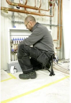 Walkstool - 3-Poots Krukje - Comfort 55 Cm - Verstelbaar - Zwart -Outdoor Kampeerwinkel 824x1200