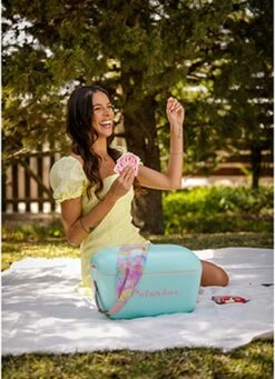 Merkloos Polarbox - Koelbox - Met Schouderband - Pastelgroen - 12 Liter - 40x26x(H)23cm -Outdoor Kampeerwinkel 870x1200