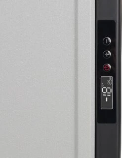 Campart Koelbox XXL CB-8695 – Koelen En Vriezen – LED Display Met Digitale Temperatuurweergave - Coolbox 230V En 12V - 35 Liter - Zwart -Outdoor Kampeerwinkel 923x1200 1