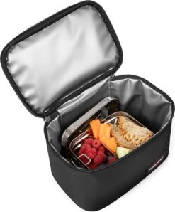 Eastpak Oval Lunch Koeltas Black -Outdoor Kampeerwinkel 993x1200 1